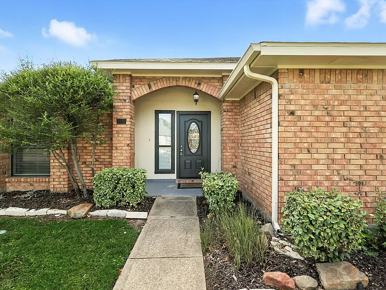 5446 Meadow Vista Ln — Photo 2