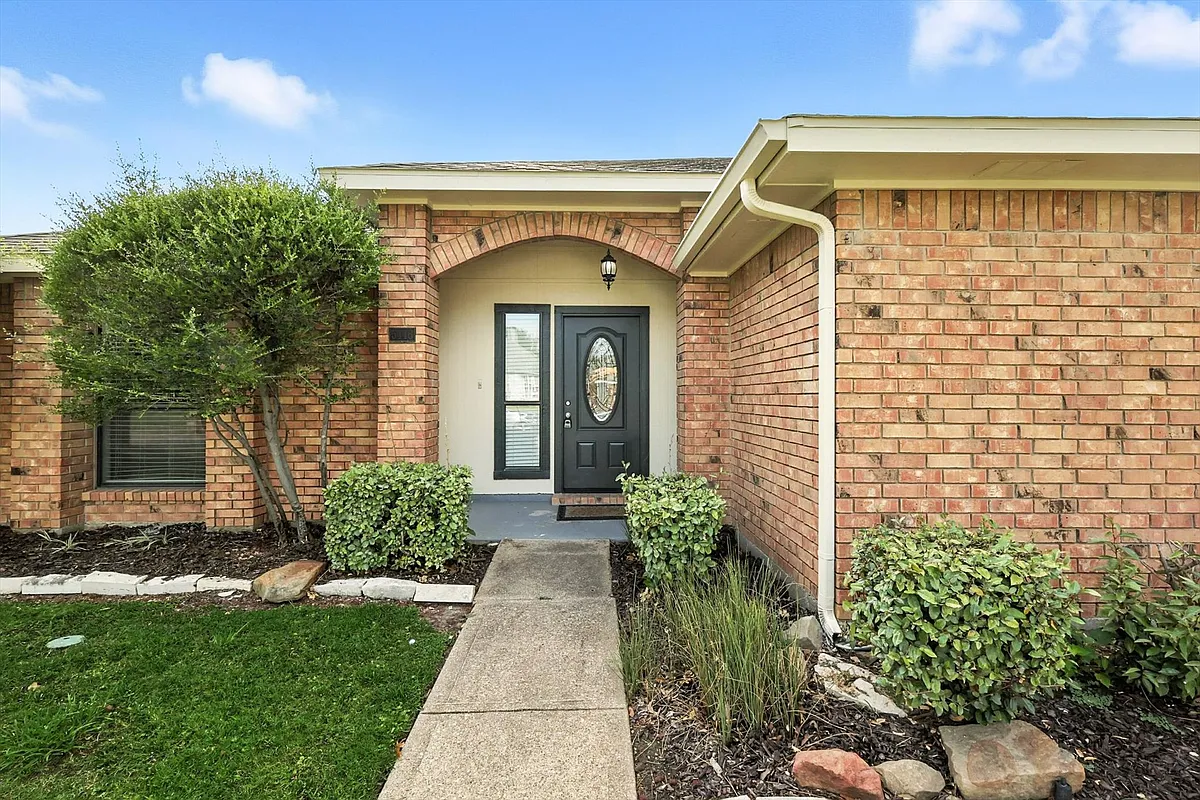 Building Photo - 5446 Meadow Vista Ln