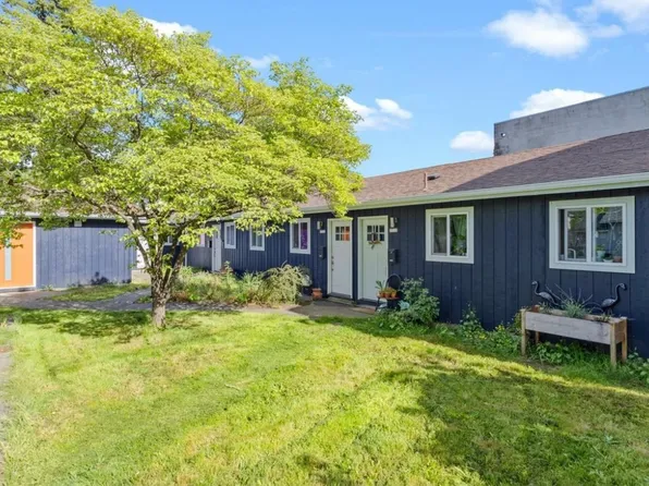 7710-7716 SE Mitchell St, Portland, OR 97206