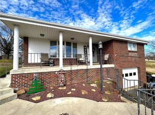 130 Winfield Cir, Greensburg, PA
