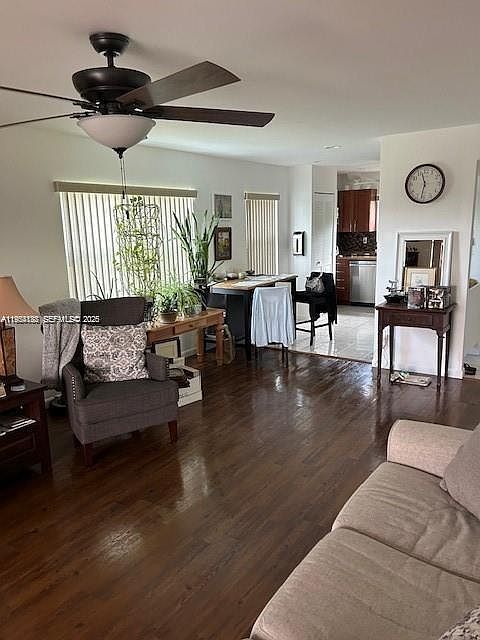 9841 Sunrise Lakes Blvd APT 310
