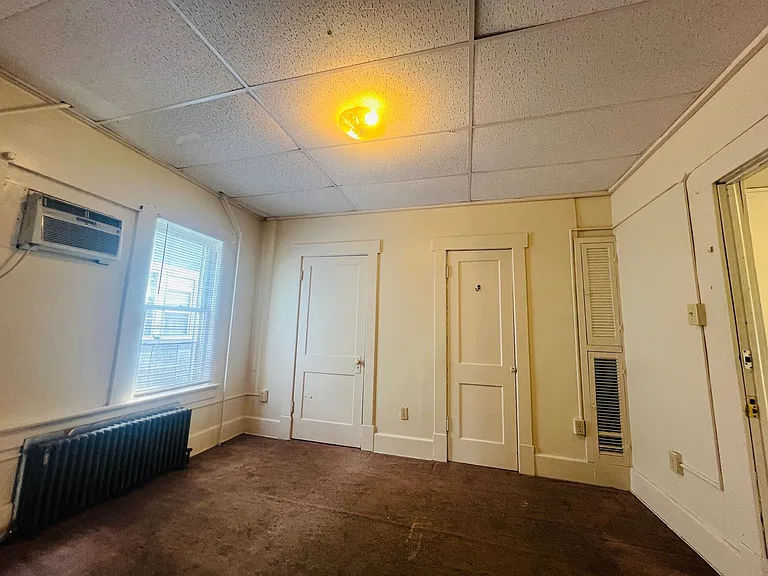 759 Garrison Ave — Photo 11