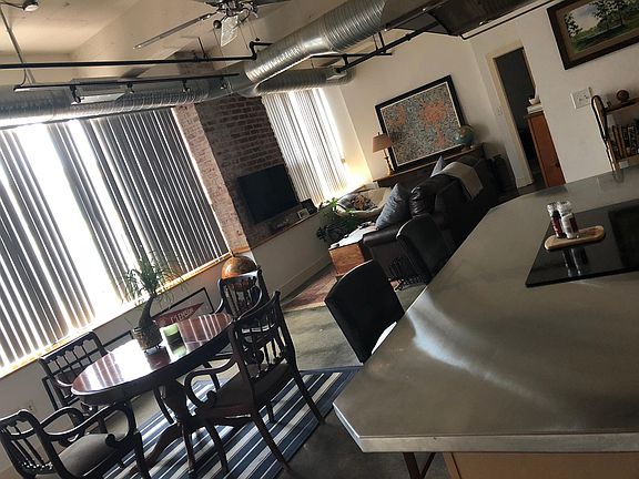 4th image of 500 Granby St Unit 2F