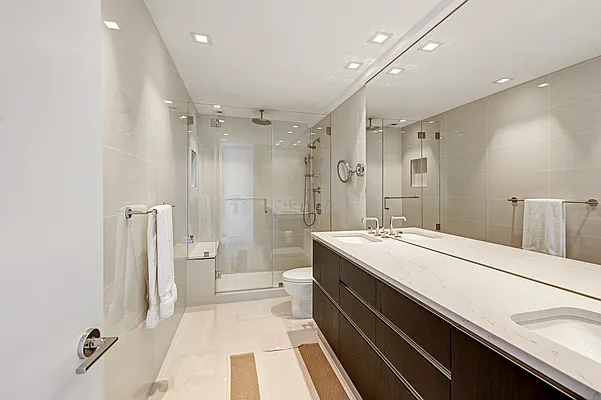 Rented by Compass | media 9