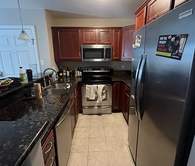 5252 Balboa Arms Dr #242 — Photo 4