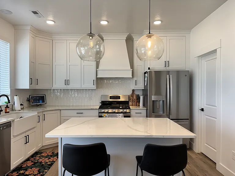 355 W 3085 S — Photo 14