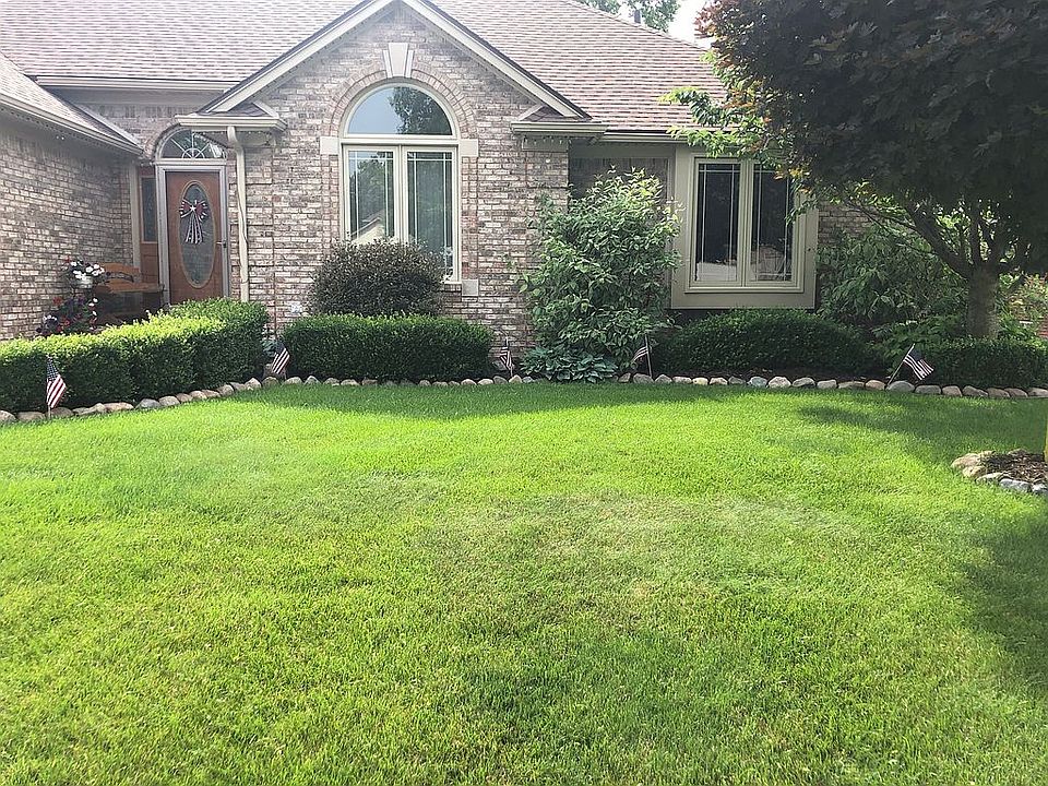 1st image of 35019 Newport Ct