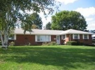 3615 Wood St, Schnecksville, PA 18078