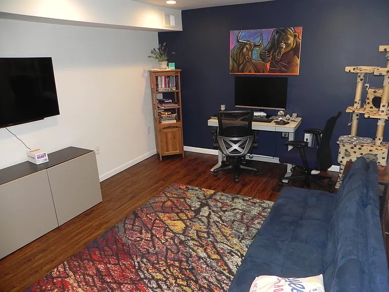 10 Adamson Ave #B — Photo 11
