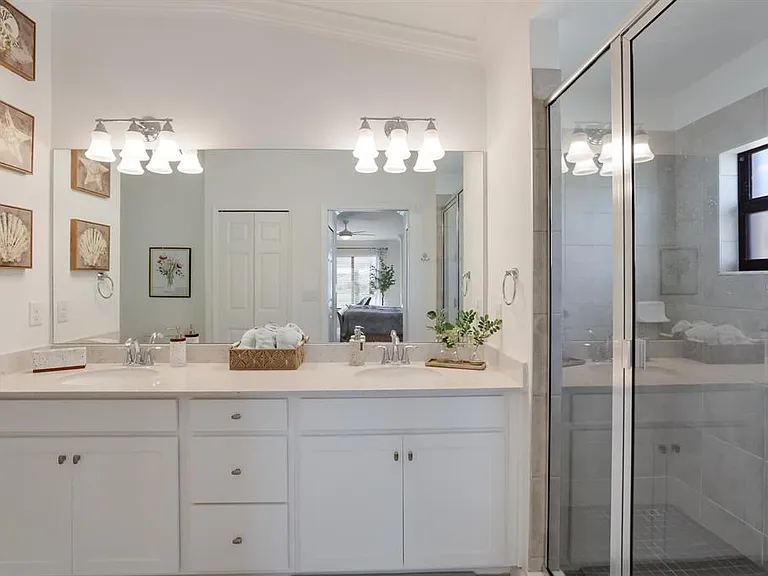 5721 Palmer Cir #201 — Photo 20