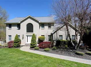 3 Pyngyp Rd, Stony Pt, NY 10980