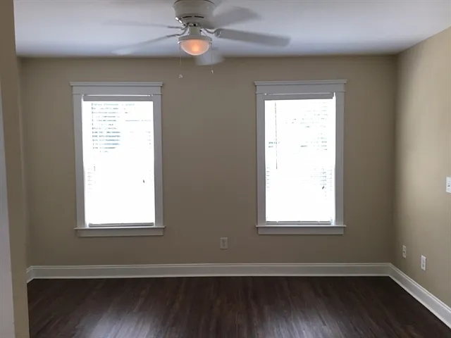 1304 Carol Oaks Dr — Photo 23