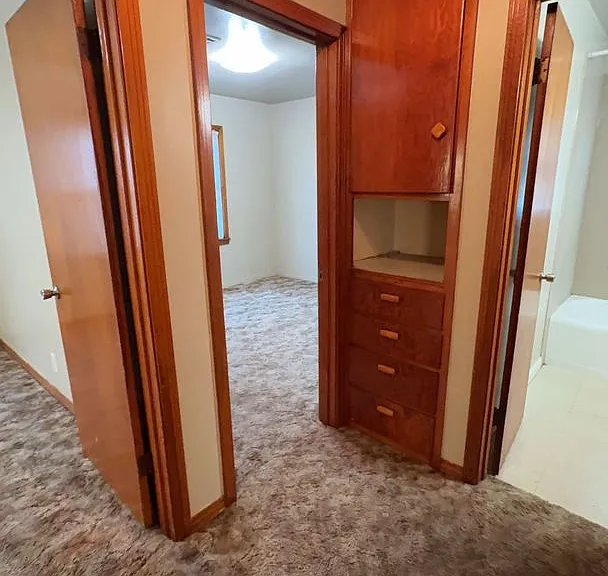 2801 E Maple Ave — Photo 4