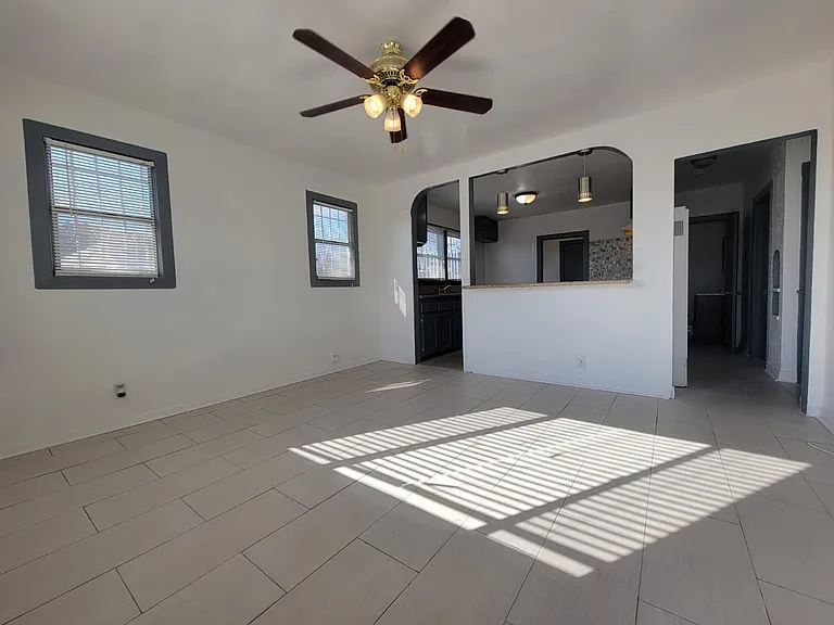 1315 W 101st St #1 — Photo 2