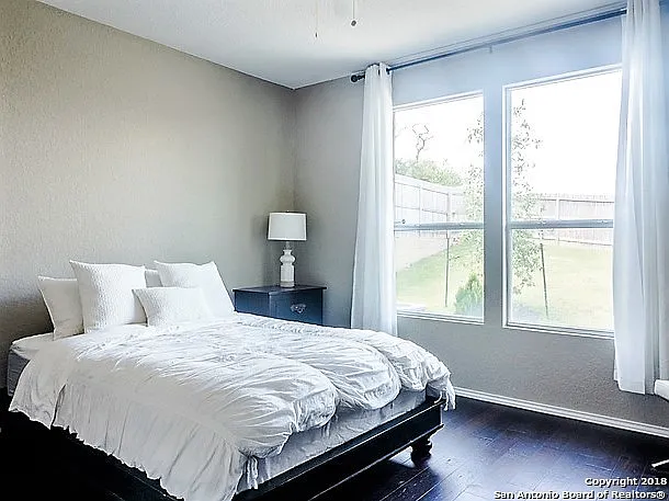 25035 Cambridge Wl — Photo 9