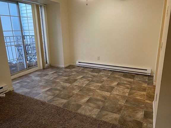 4th image of 309 Island Dr #339-3