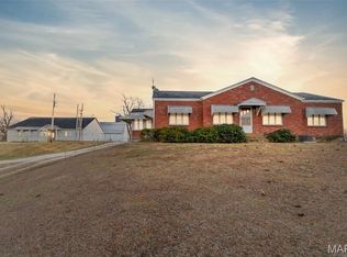 1341 Schleeper Ln, Brussels, IL 62036