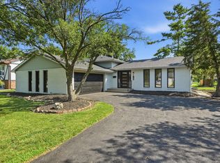 1109 Azalea Dr, Munster, IN 46321