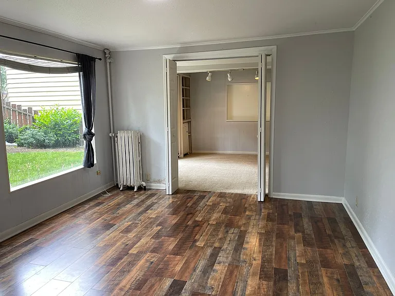 2111-13 Nob Hill Ave N #2111A-21131/2 — Photo 3