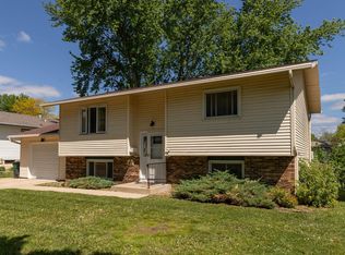 1811 43rd St NW, Rochester, MN 55901