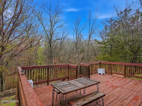 1753 Del Cerro Dr, Jefferson City, MO 65101