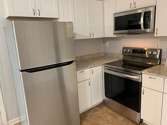 Kitchen with plenty of storage