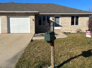 7 Todd Ct, Manteno, IL 60950