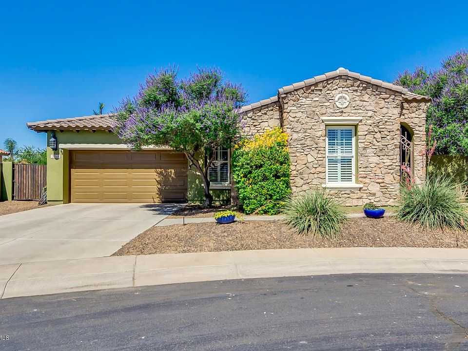 1st image of 3058 S Danielson Pl