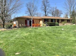 957 Sellers Rd, Upland, IN 46989