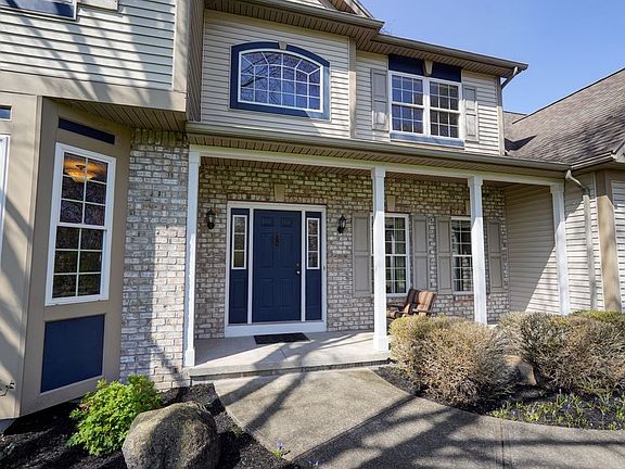 5th image of 4 Splendor Wood Dr