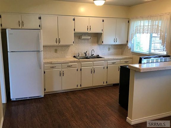 5th image of 1525 Stanger Dr