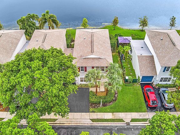 3rd image of 9480 E Plum Harbor Way