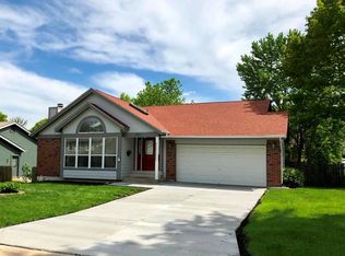 967 Aldershot Ct, Saint Charles, MO