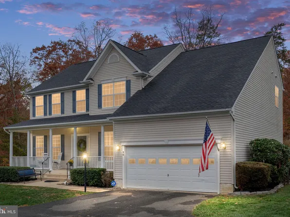 96 Country Manor Dr, Fredericksburg, VA 22406
