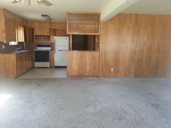 4th image of 707 S Rock St