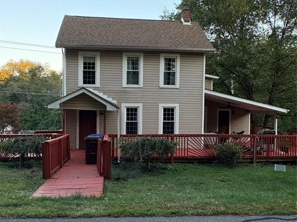 365 W Park Rd, Portersville, PA 16051