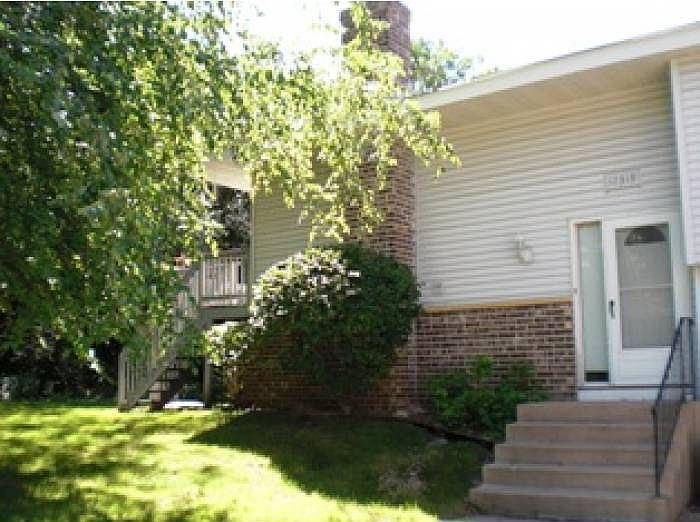 12319 Oak Leaf Court