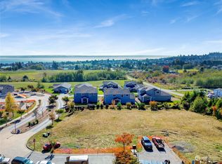 17 Tolmiea Ct, Blaine, WA