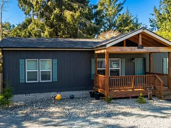 375 Sextans Avenue SW, Ocean Shores, WA 98569