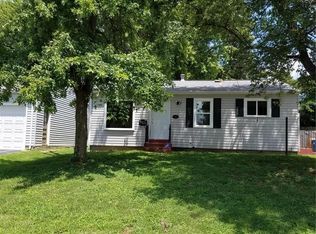 2741 Chatham Dr, Maryland Heights, MO