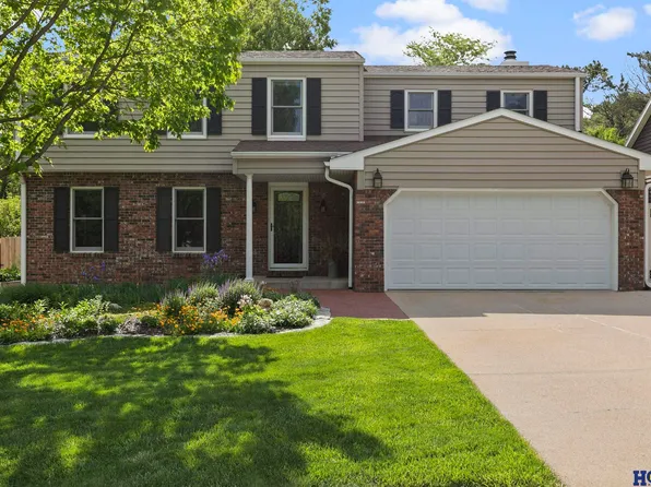 2821 S 74th St, Lincoln, NE 68506