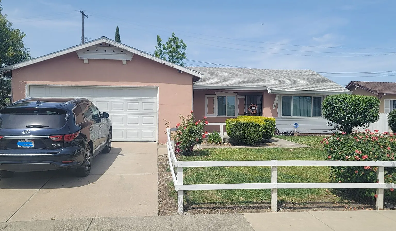 House in Sacramento for Rent! — Photo 1