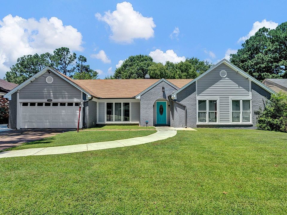 1st image of 3481 Fox Leigh Dr