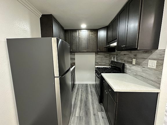 5th image of 1333 W Stoneridge Ct #2