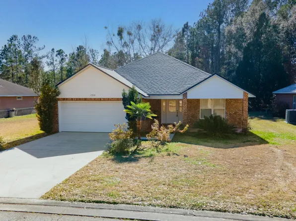 1384 SW Indian Gln, Lake City, FL 32025