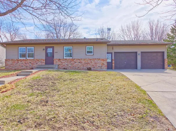 259 Westgate Dr, Winsted, MN 55395