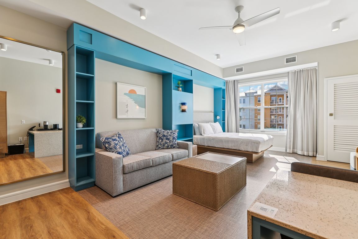 next background image