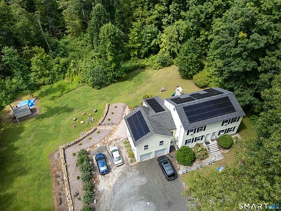 2nd image of 209 Bagley Road