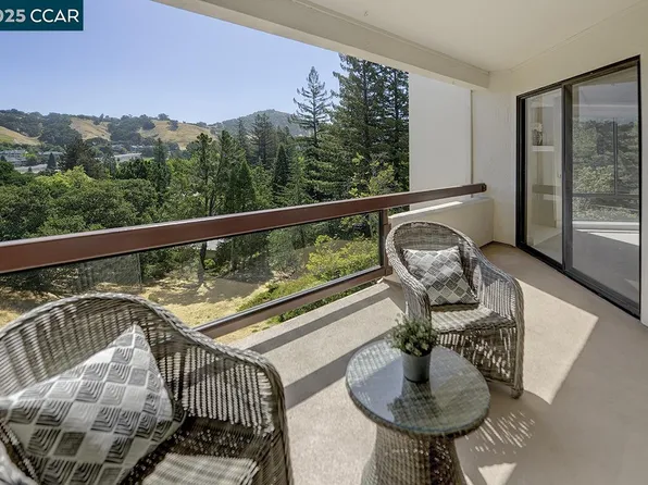 3288 Terra Granada Dr APT 3C, Walnut Creek, CA 94595