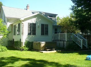 117 Chestnut Grove Rd, Watertown, CT 06795